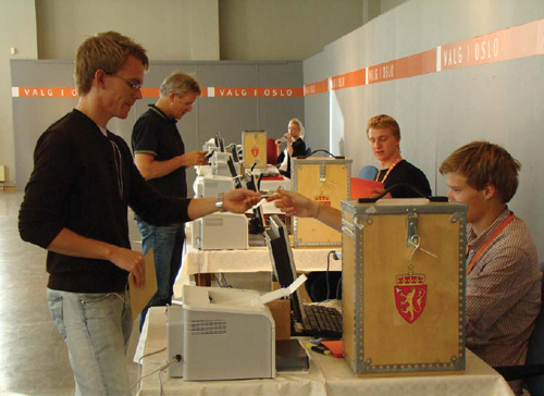 The project was complicated by a large advance voter turnout. Advance voting accounted for 20 percent of the total voter turnout, compared with 13 percent of the total voter turnout in 2007 elections
